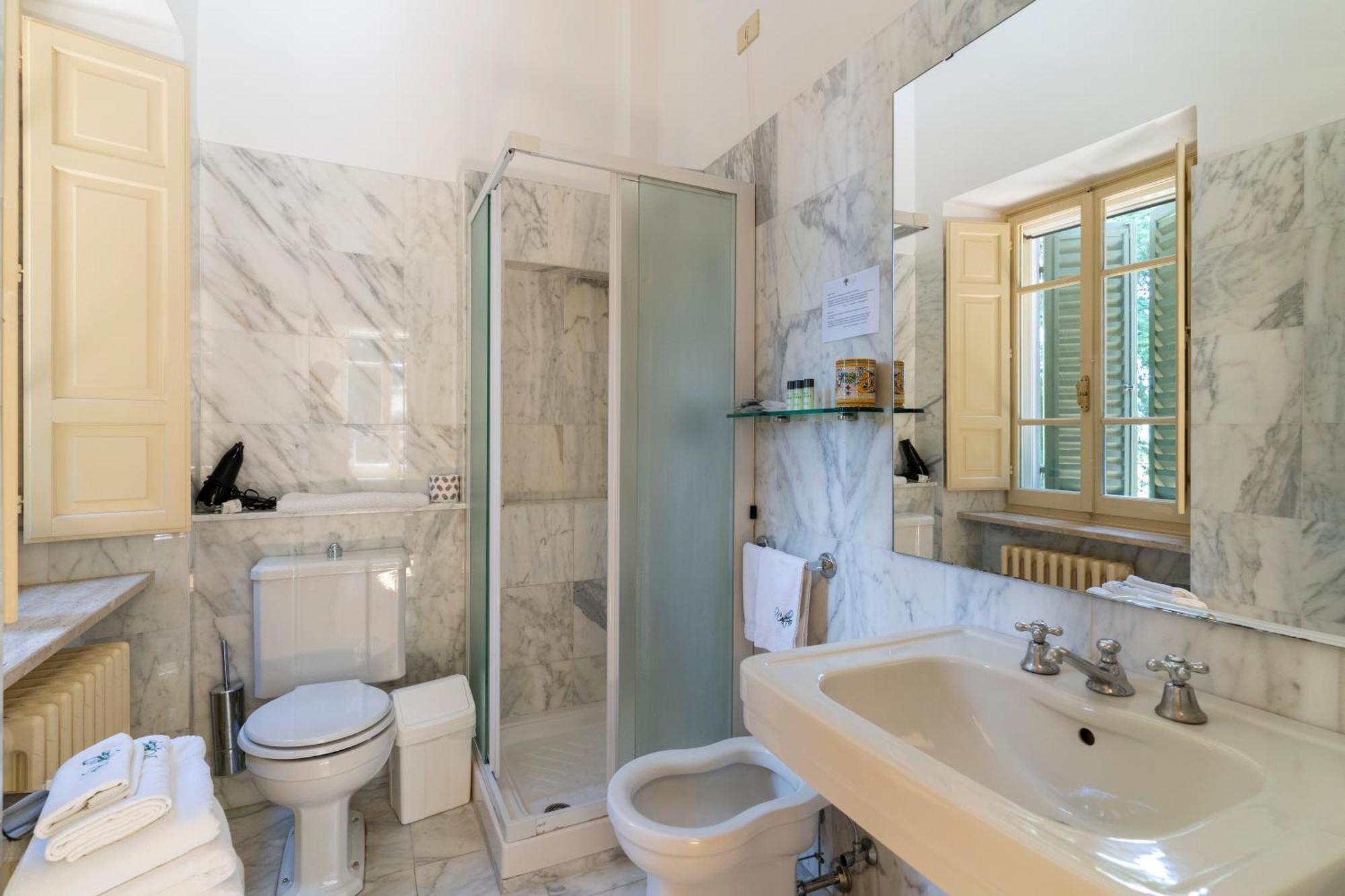 Junior Suite with Garden View,1596127302:JPEG